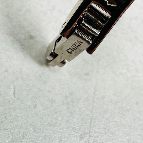 Berenger Watch Womens 23mm Round Two Tone Quartz Modern Classic New Battery - Picture 11 of 13